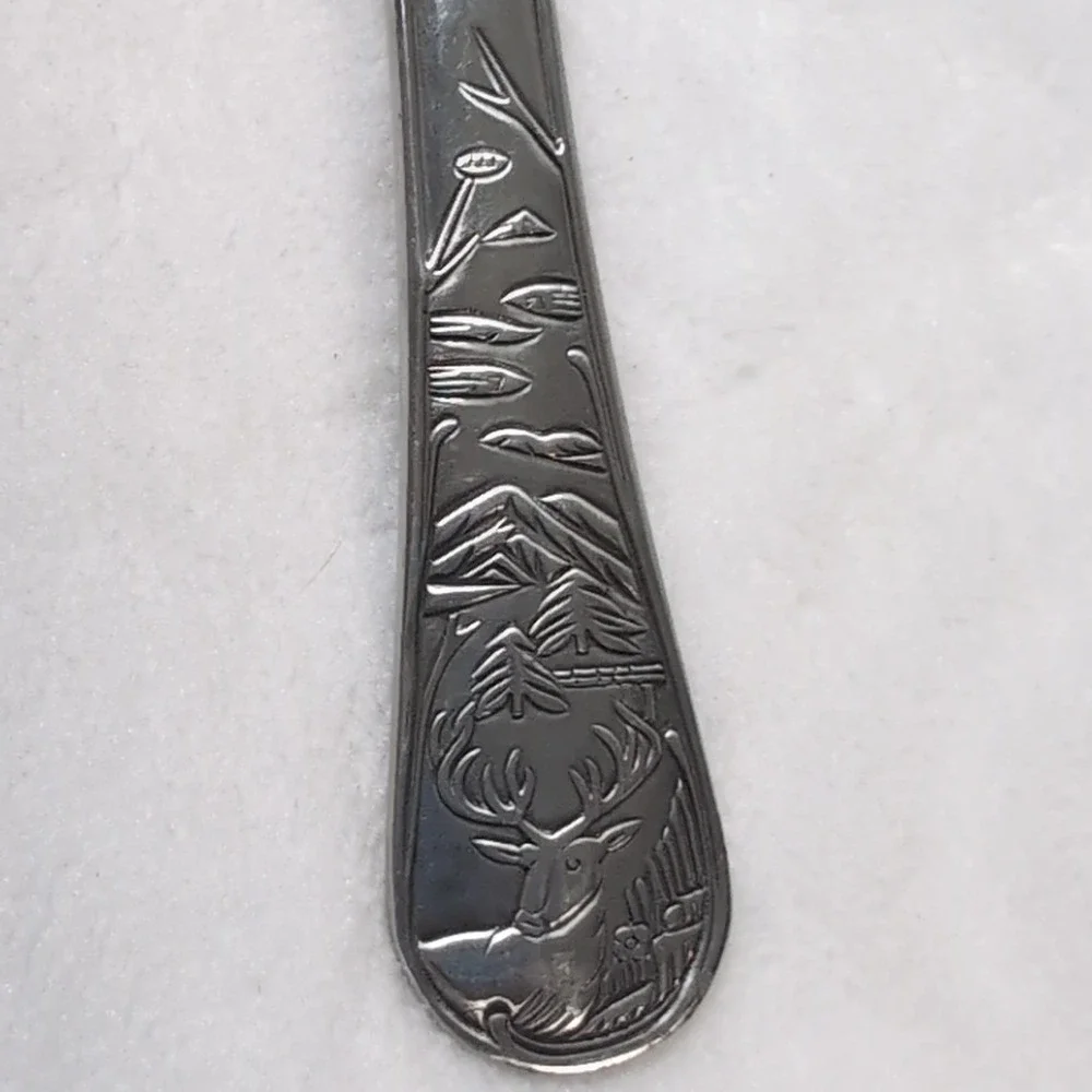 Cambridge Stainless Steel Butter Knives Set Elk Deer Wildlife Embossed Handle‎